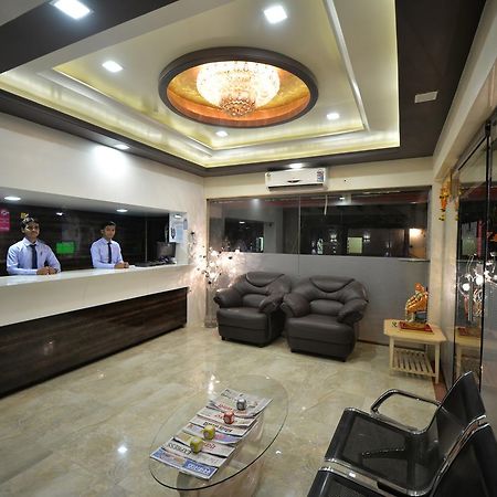 Hotel Radhe Krishna Solapur Eksteriør billede